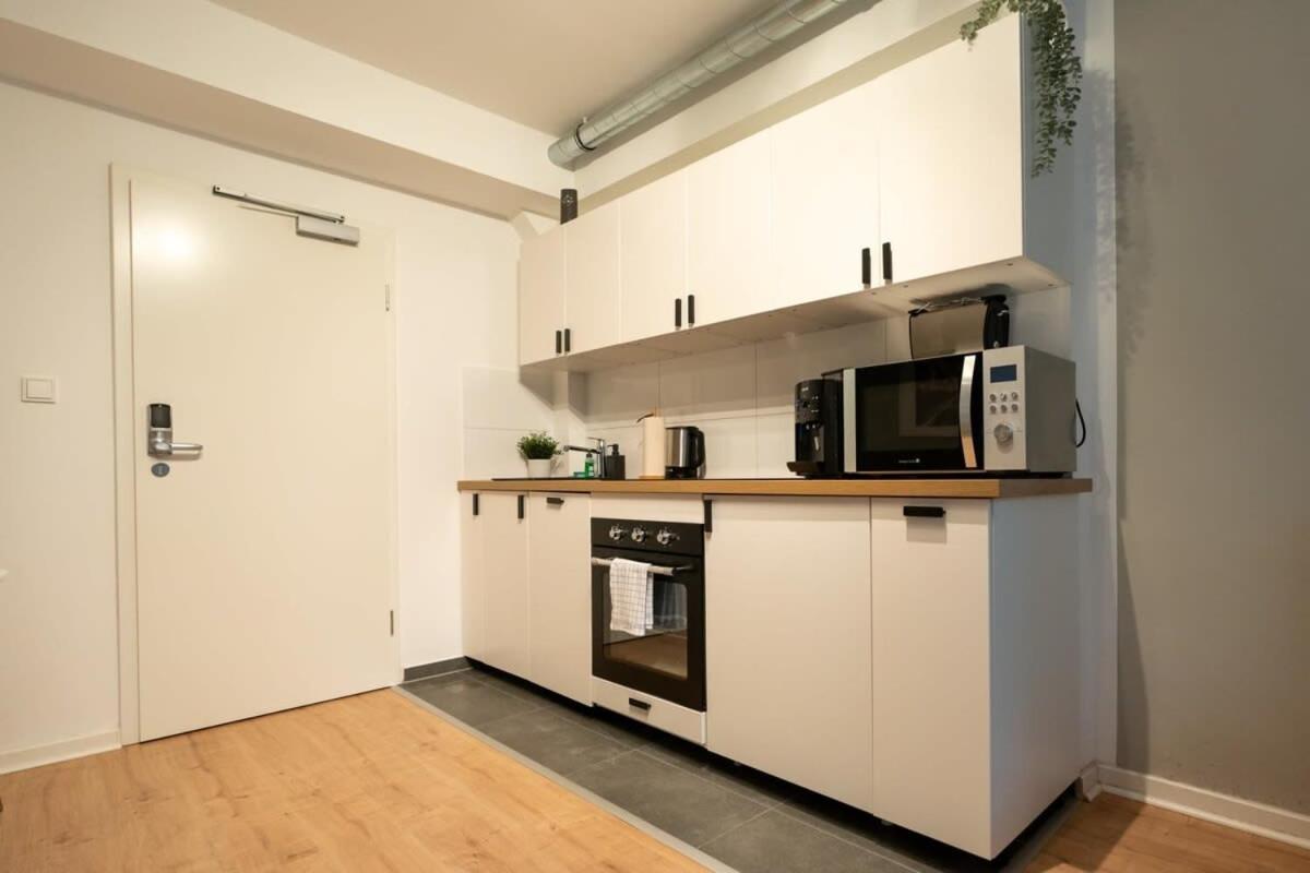 Hamburg City Apartment For 4 Bagian luar foto